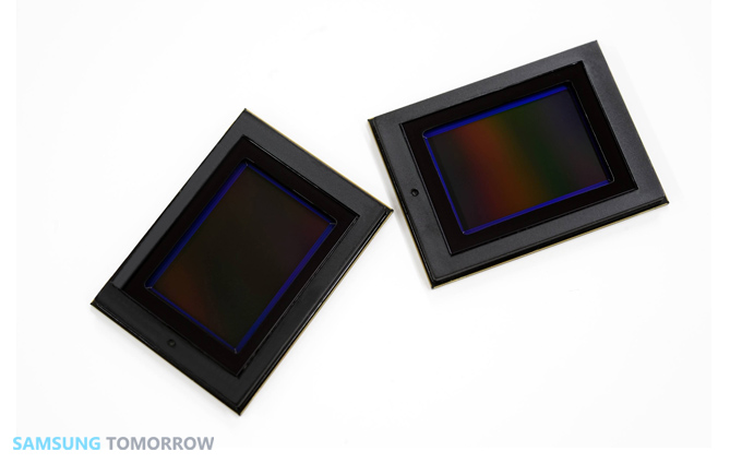 28-megapixel APS-C CMOS sensor 1