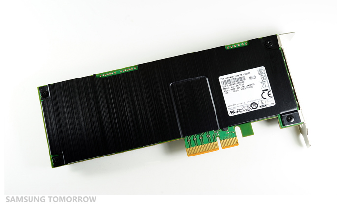 Samsung SM1715 3.2TB NVMe PCIe SSD