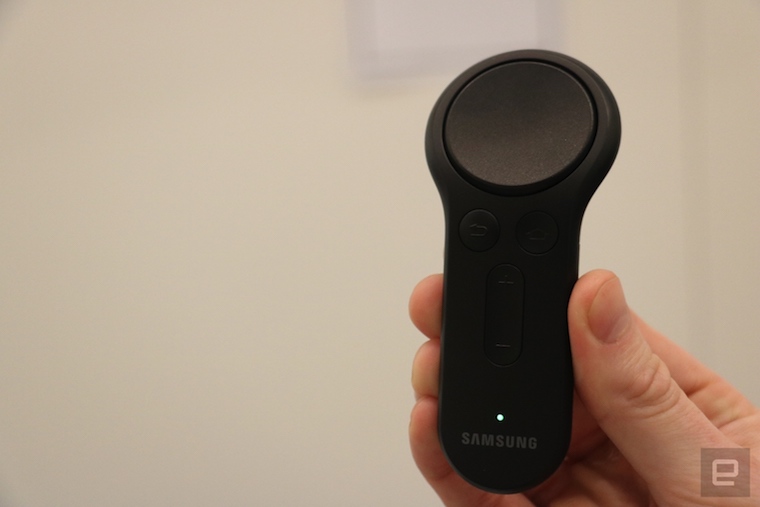 Gear VR with controller 3 Gear VR with controller 3