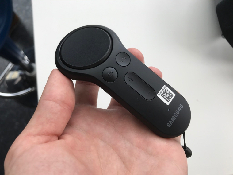 Gear VR remote 7 Gear VR remote 7