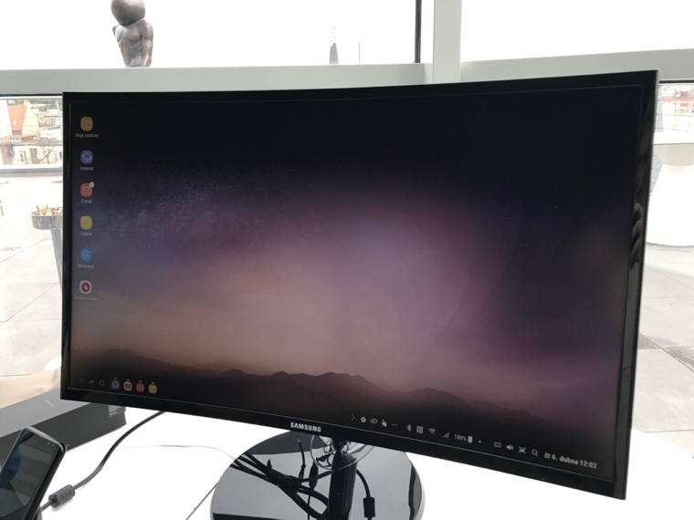 Samsung DeX SM 6 Samsung DeX SM 6
