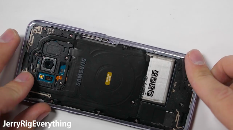 Samsung Galaxy S8 clear back 14 Samsung Galaxy S8 clear back 14