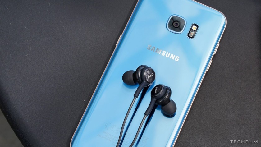 galaxy-s8-headphones-1-840x473 galaxy-s8-headphones-1-840x473
