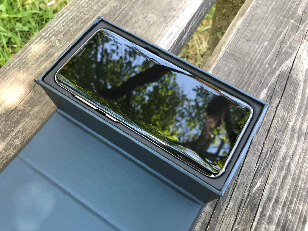 Galaxy S8 baleni 4