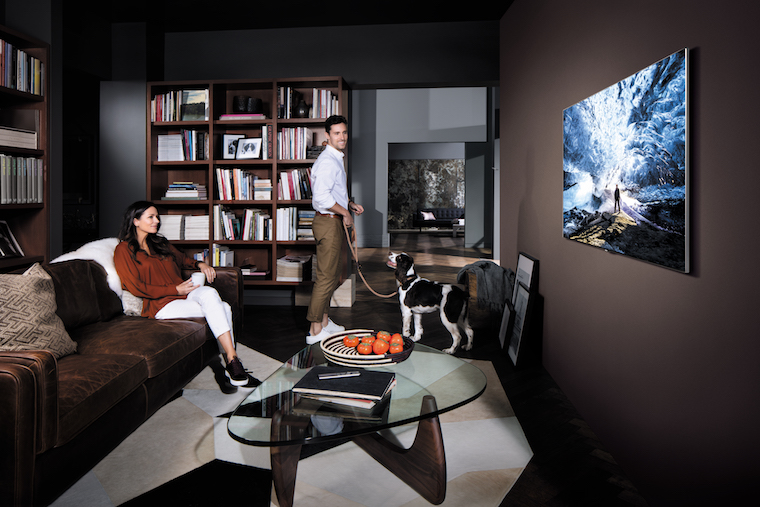 Samsung QLED No Gap Wall-Mount 2 Samsung QLED No Gap Wall Mount 2