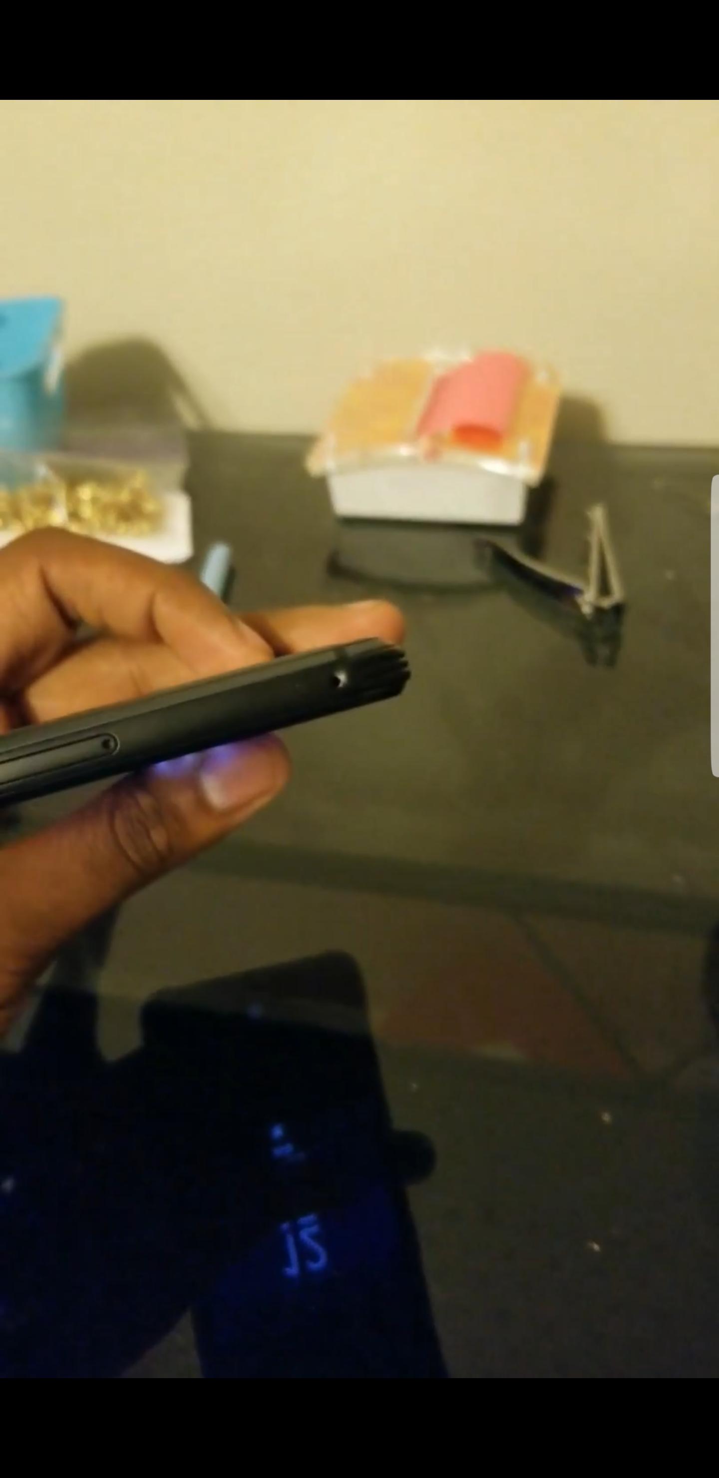 Samsung-Galaxy-S8-Active-Leaks-1