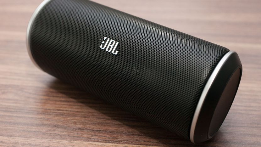 JBL_Flip_speaker_35550919_01 JBL_Flip_speaker_35550919_01