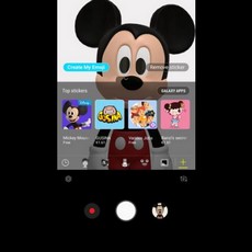 mickey-mouse-ar-emoji-galaxy-s9-icon mickey-mouse-ar-emoji-galaxy-s9-icon