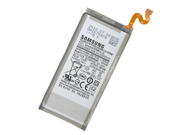 R2BpMvAGy61ErKKo.medium
