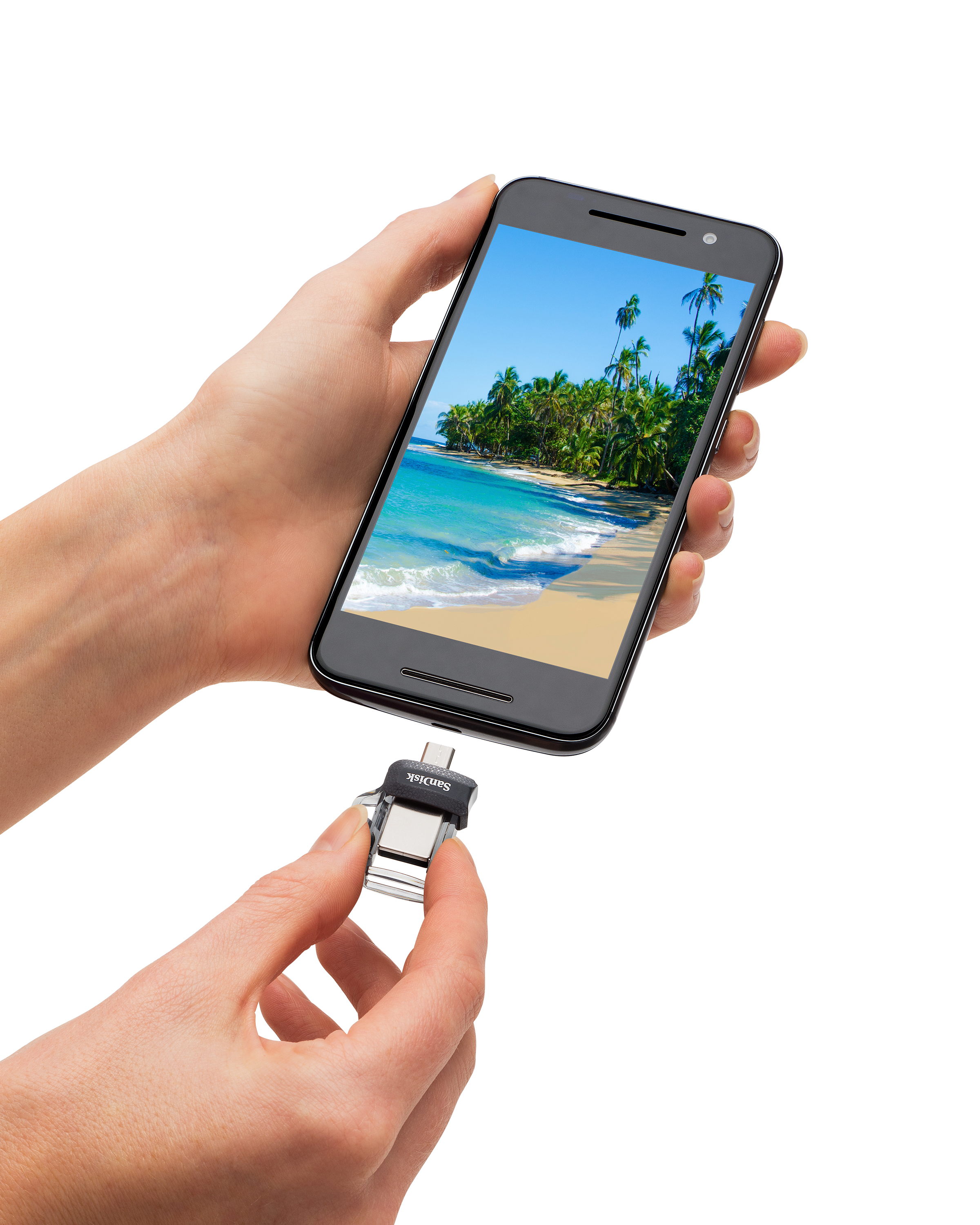Ultra_DualDriveM3_Exo_nearPhone-50_1_HR Ultra_DualDriveM3_Exo_nearPhone-50_1_HR