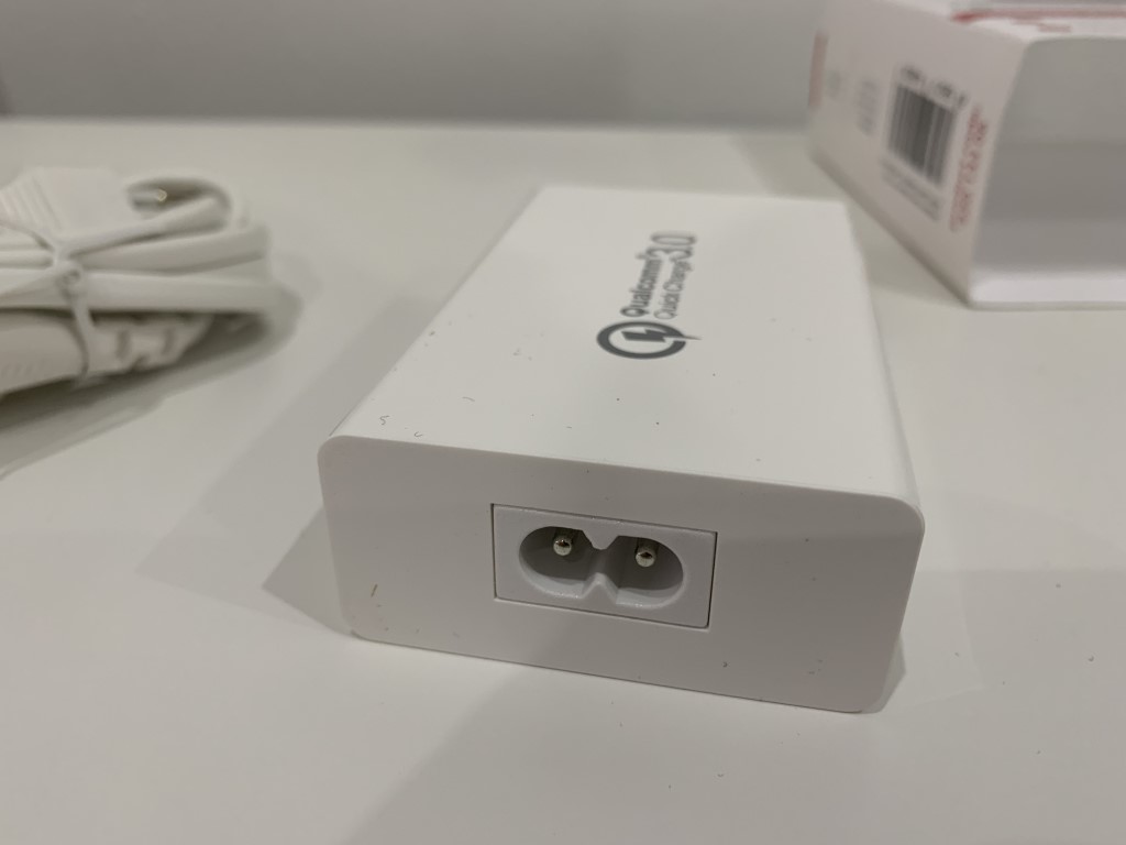 swissten_qc30_ada-22