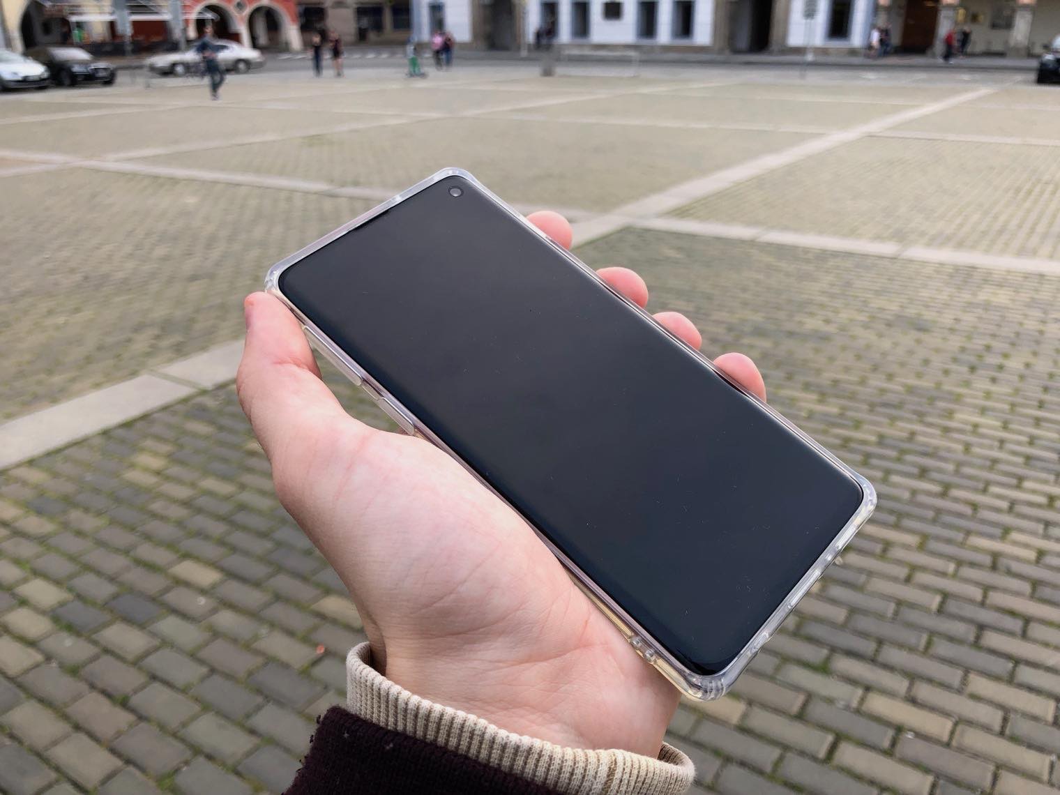 PanzerGlass ClearCase Galaxy S10_6-squashed