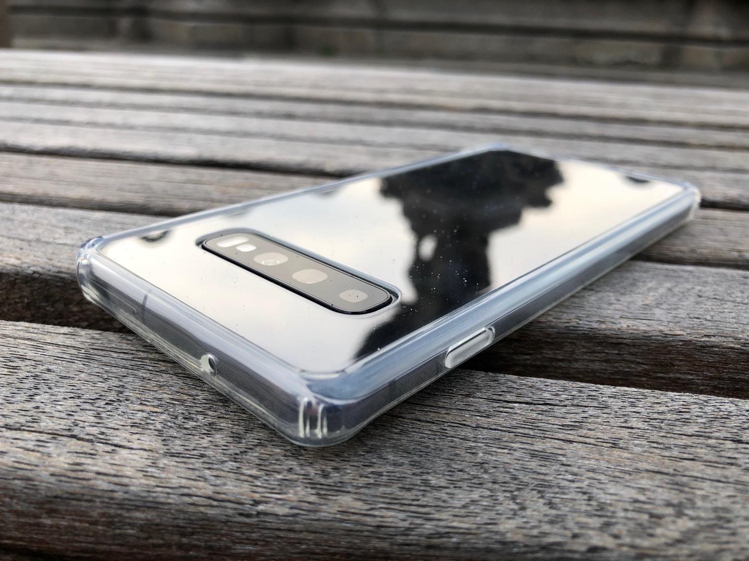 PanzerGlass ClearCase Galaxy S10_7-squashed
