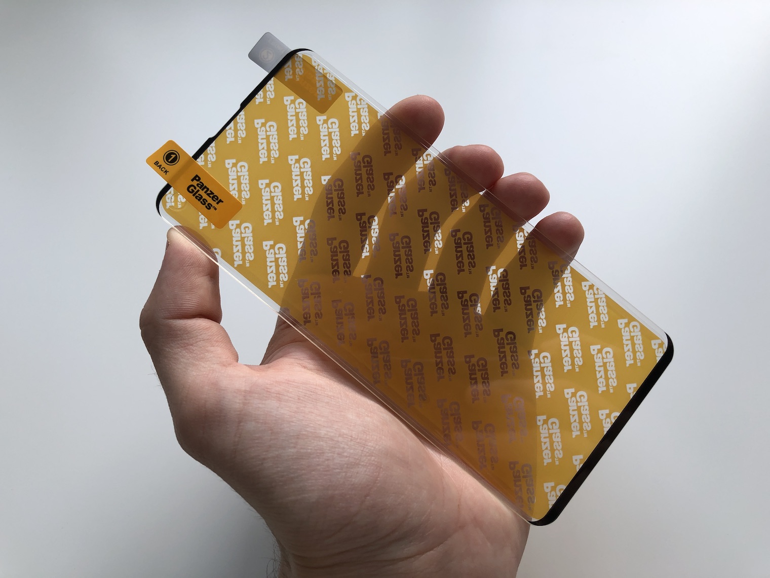 PanzerGlass Premium Galaxy S10 baleni 4