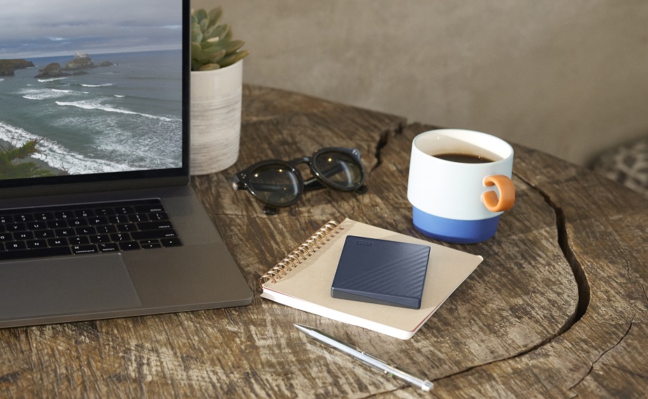 WD MyPassport image 2