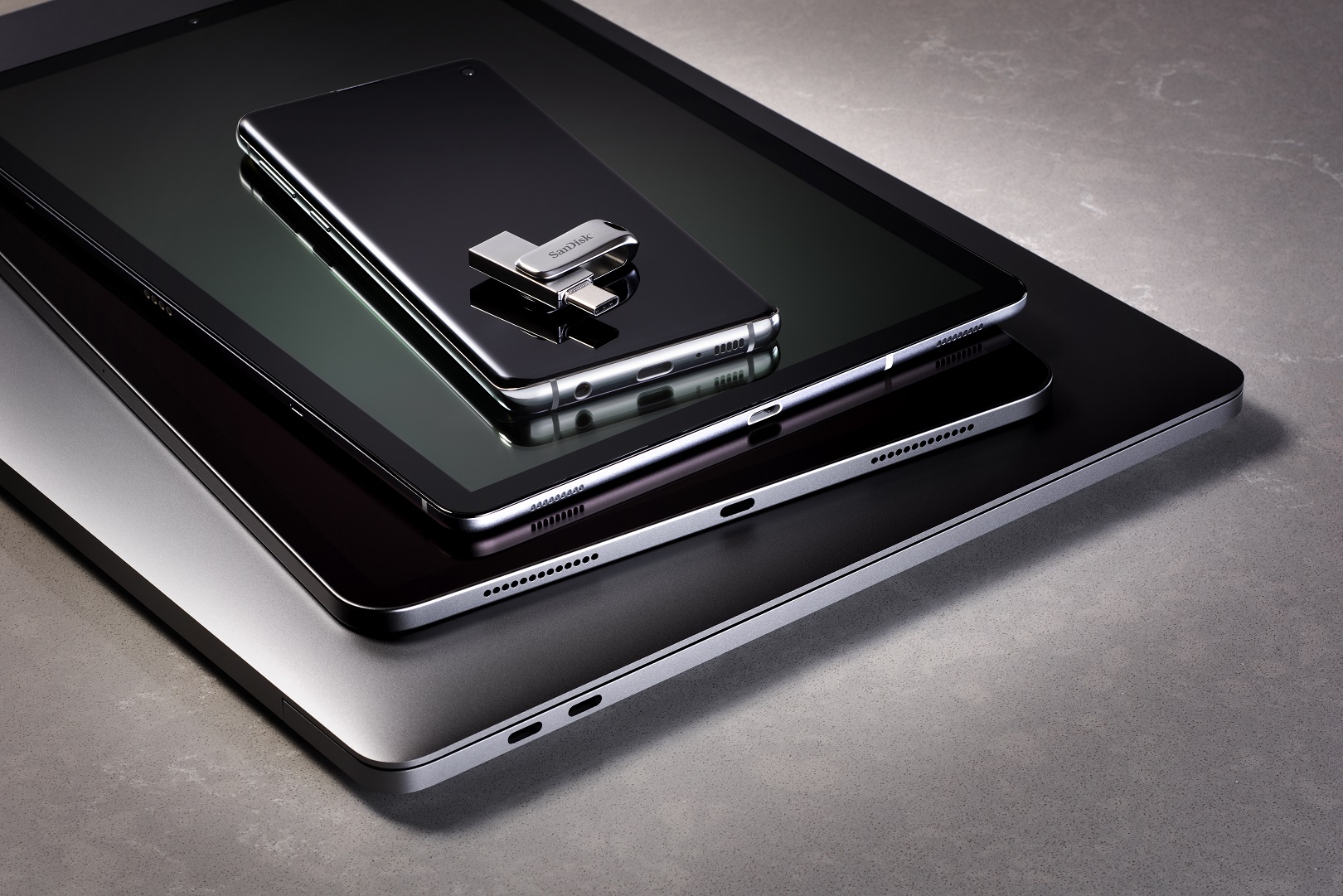 1TB SanDisk Ultra Dual Drive Luxe USB Type C image 2