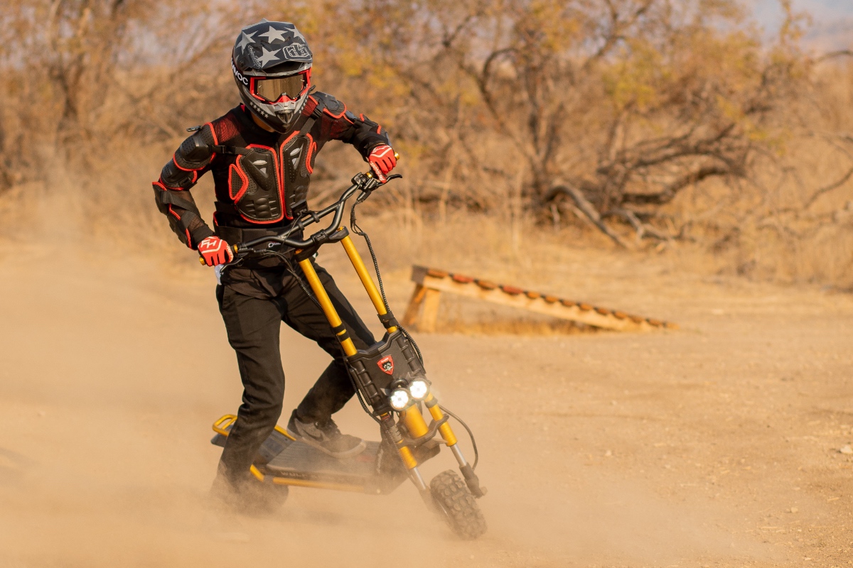 KAABO_Wolf_King_GT_Pro_rider KAABO_Wolf_King_GT_Pro_rider