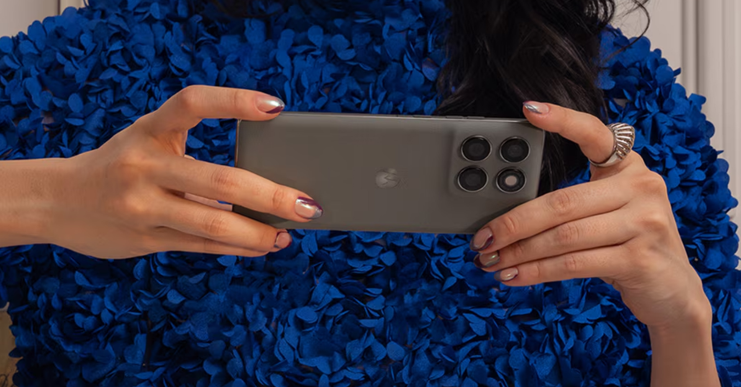 1520 794 motorola edge60pro