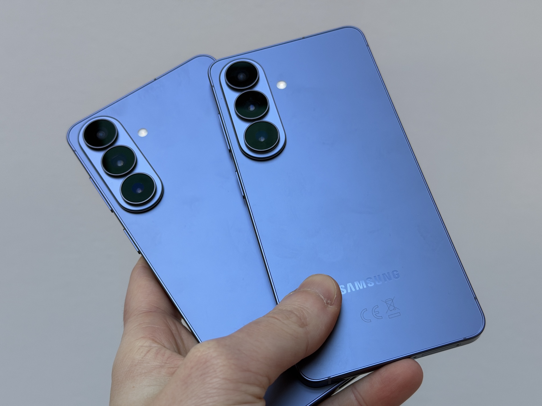 Galaxy S26 vs S26 Plus