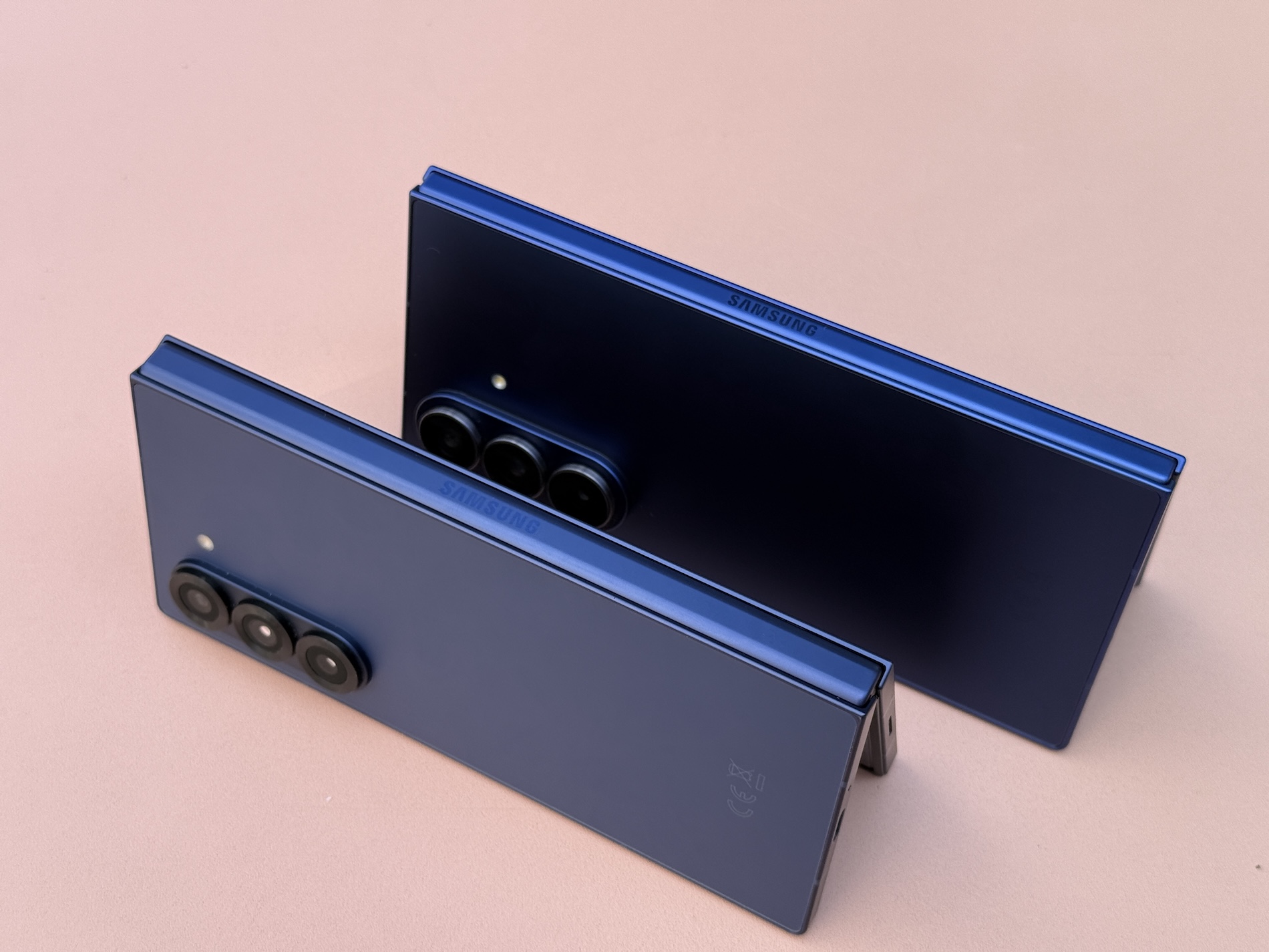 Galaxy Z Fold7 vs. Fold6